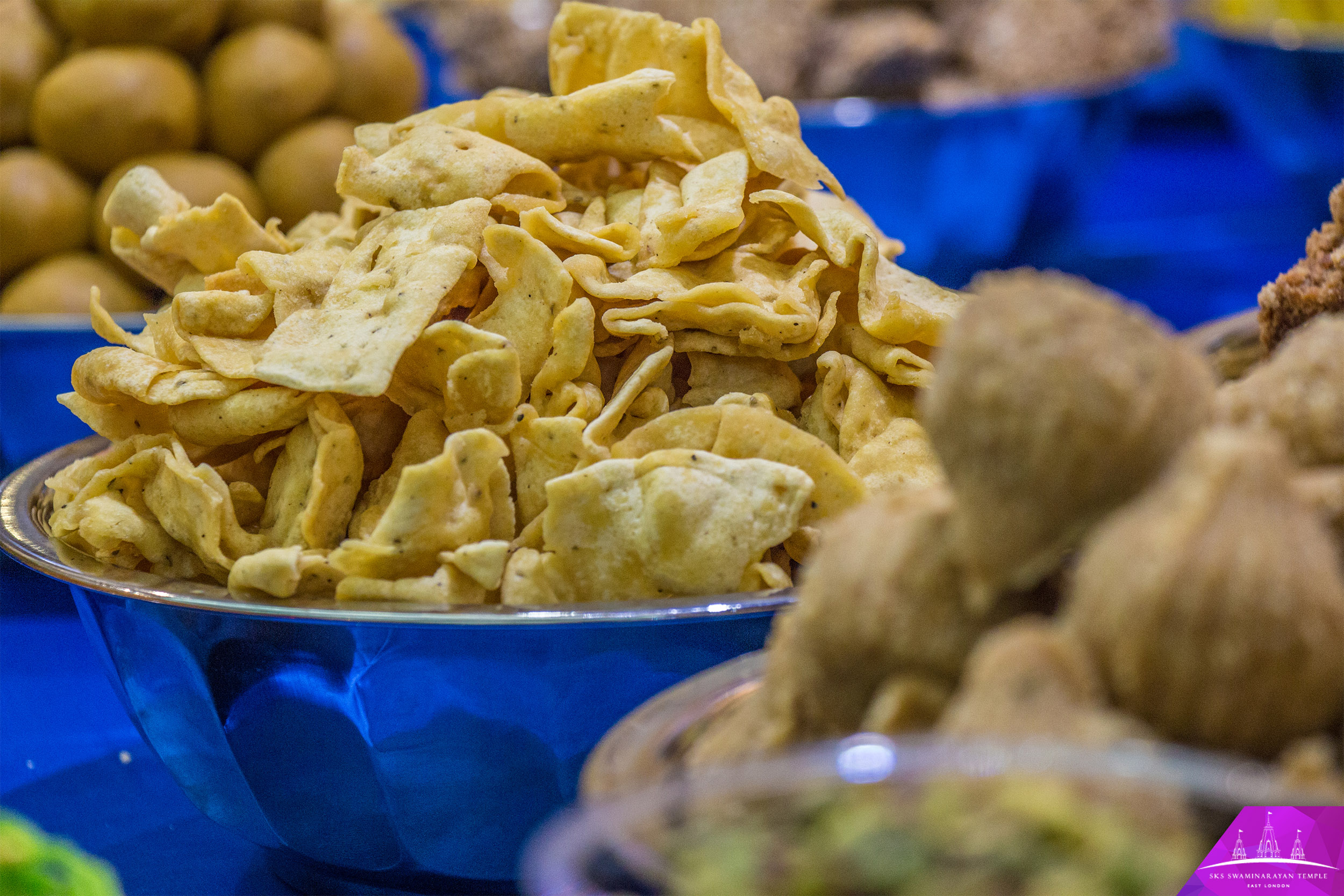 ©1987-2017 SKS Swaminarayan Temple East London